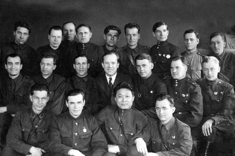 Экспонат #48. Совещание начальников фронтовых киногрупп. Москва, 1943 год
